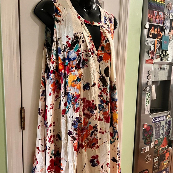 Umgee Flowy Sleeveless Tunic #Boho#comfortable#Hippie#peaceloveandhappiness - Picture 2 of 8